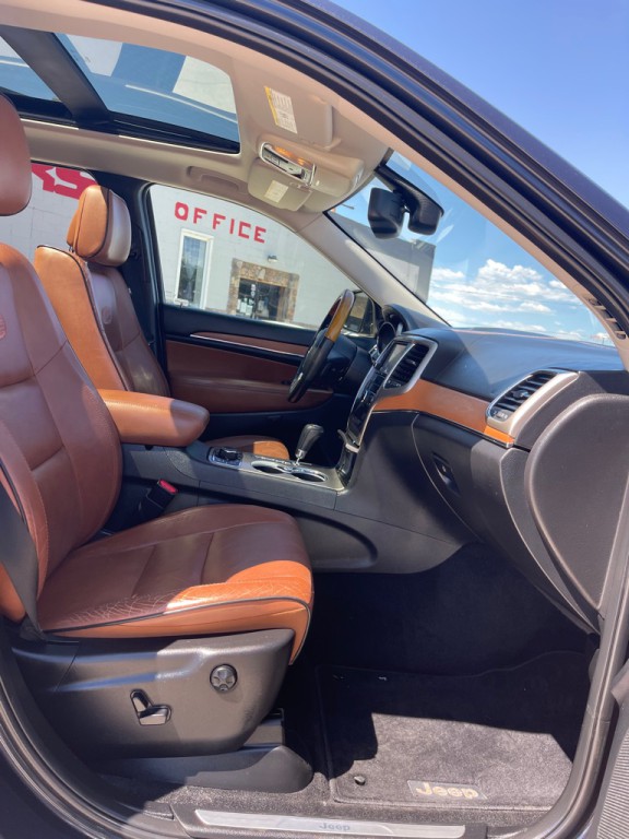 2013 Jeep Grand Cherokee Image 16