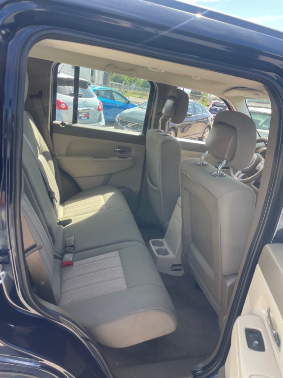 2012 Jeep Liberty Image 14