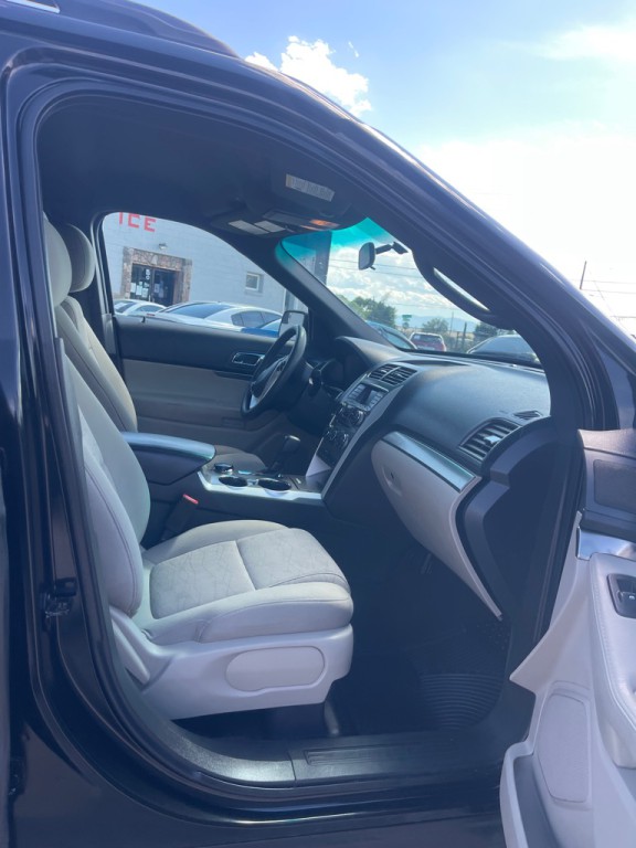 2015 Ford Explorer Image 17
