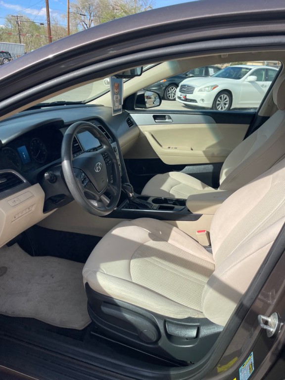 2016 Hyundai Sonata Image 8