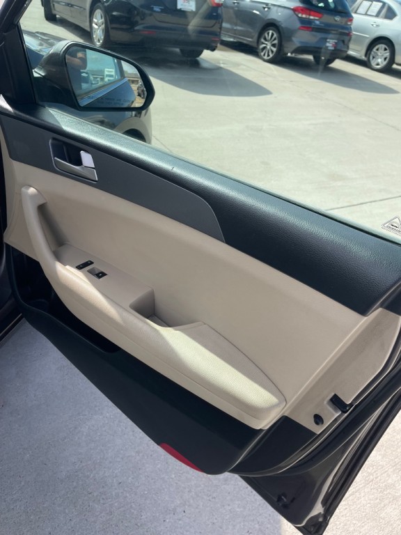 2016 Hyundai Sonata Image 13