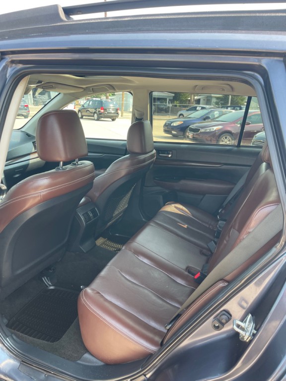 2014 Subaru Outback Image 11