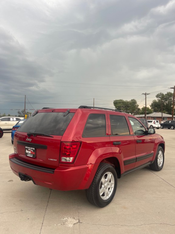 2005 Jeep Grand Cherokee Image 3