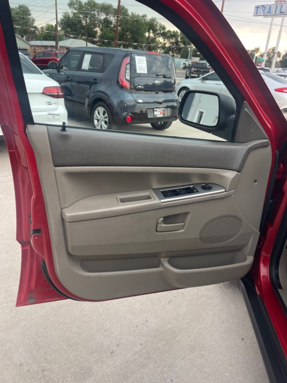 2005 Jeep Grand Cherokee Image 10