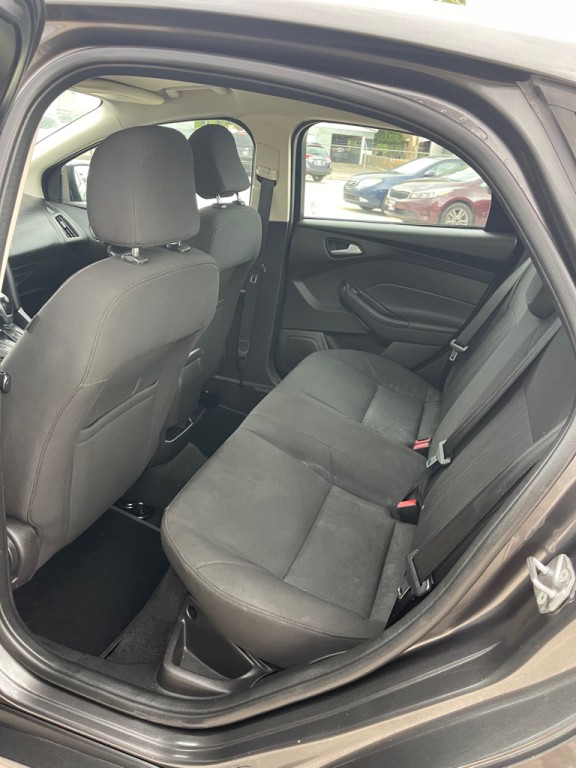 2015 Ford Focus Image 11