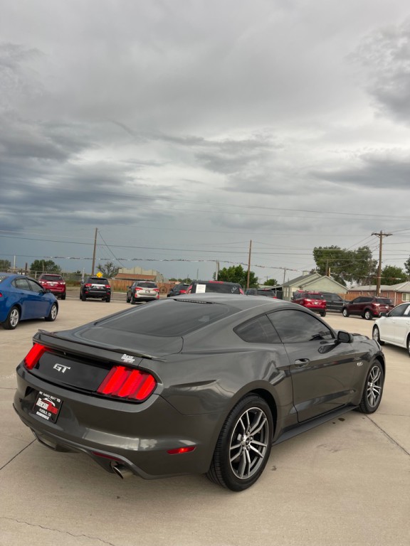 2017 Ford Mustang Image 3