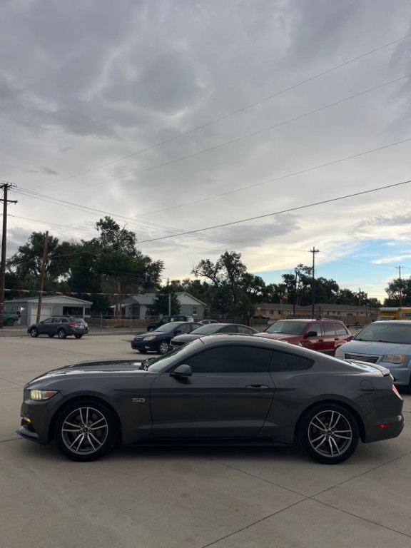 2017 Ford Mustang Image 6