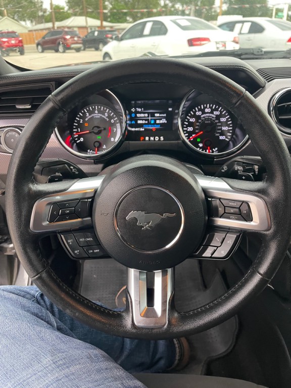 2017 Ford Mustang Image 12