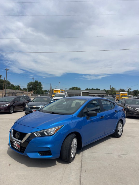 2021 Nissan Versa Image 6