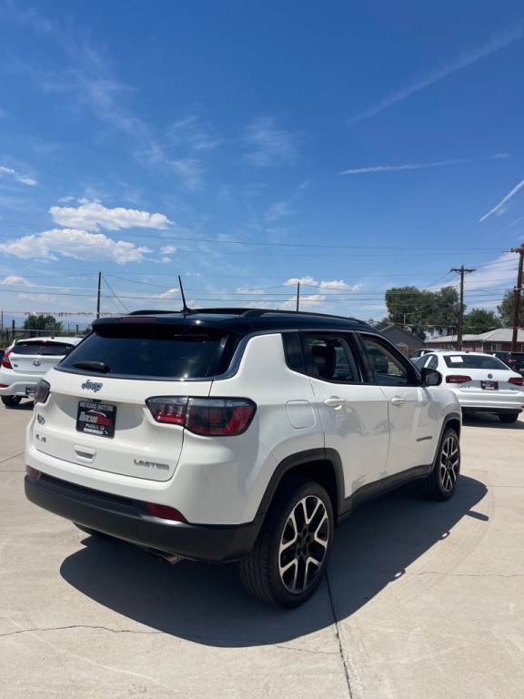 2018 Jeep Compass Image 3