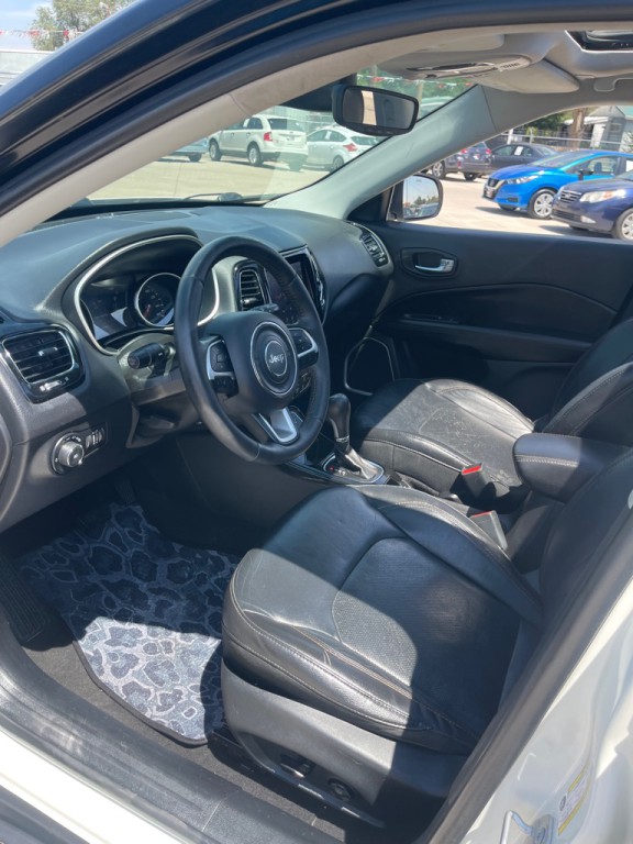 2018 Jeep Compass Image 9