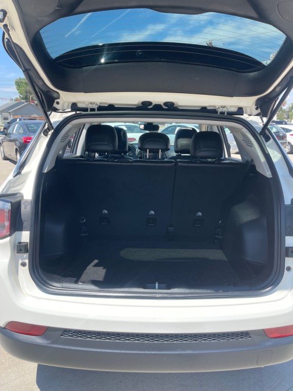 2018 Jeep Compass Image 13