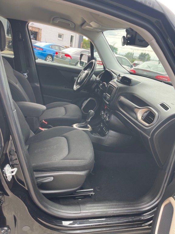 2017 Jeep Renegade Image 15