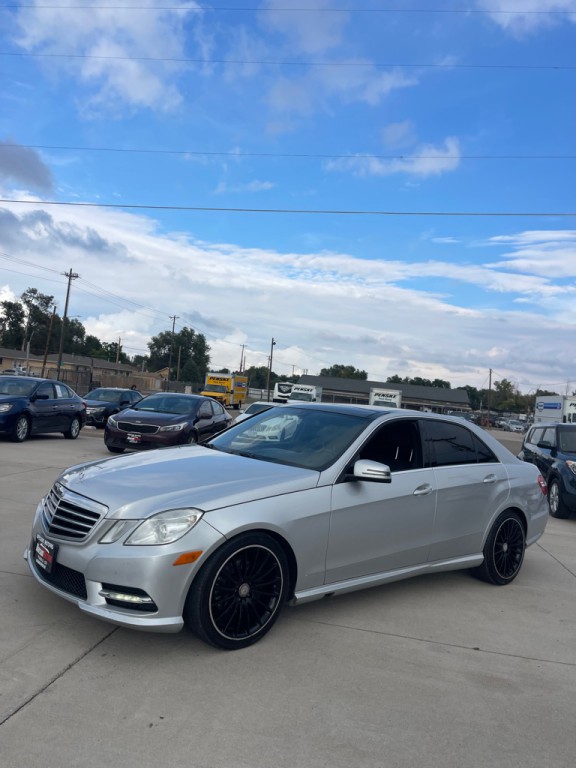 2013 Mercedes-Benz E-Class Image 6