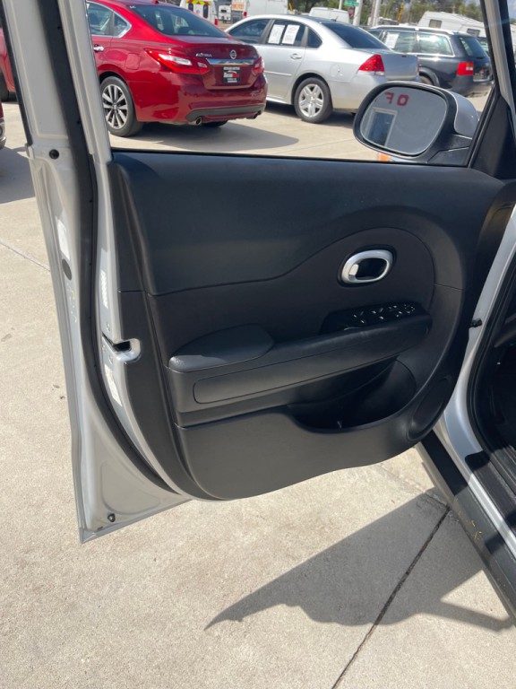 2016 Kia Soul Image 11