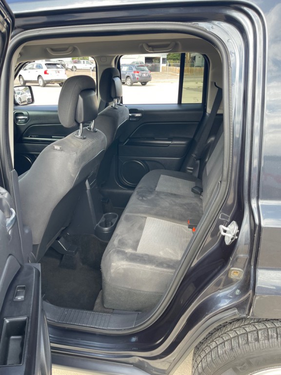 2015 Jeep Patriot Image 12