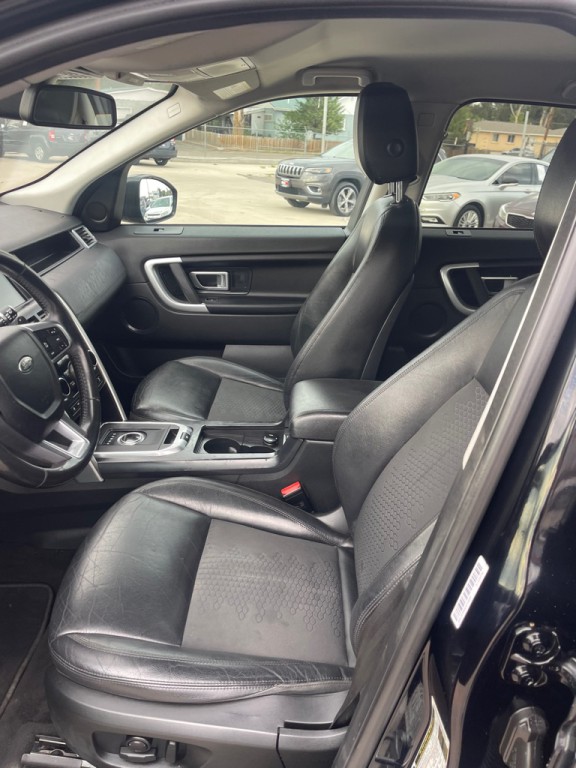 2018 Land Rover Discovery Sport Image 8