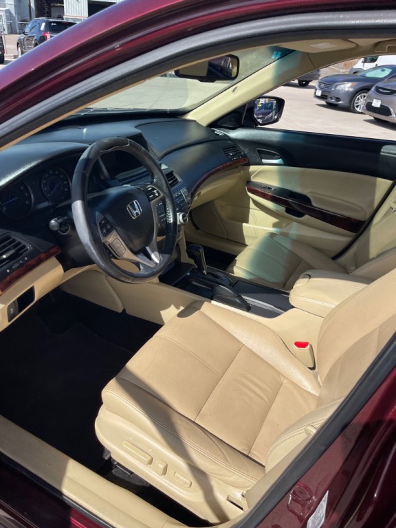 2012 Honda Crosstour Image 9