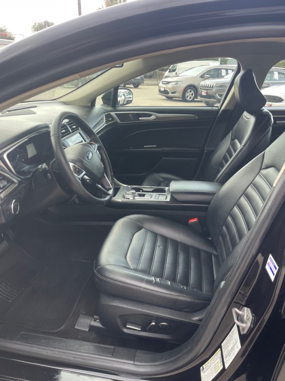 2020 Ford Fusion Image 7