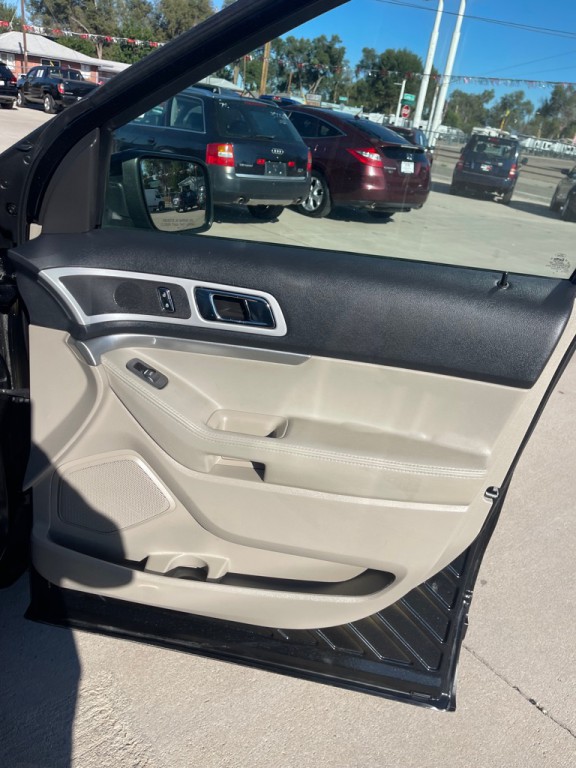 2013 Ford Explorer Image 18