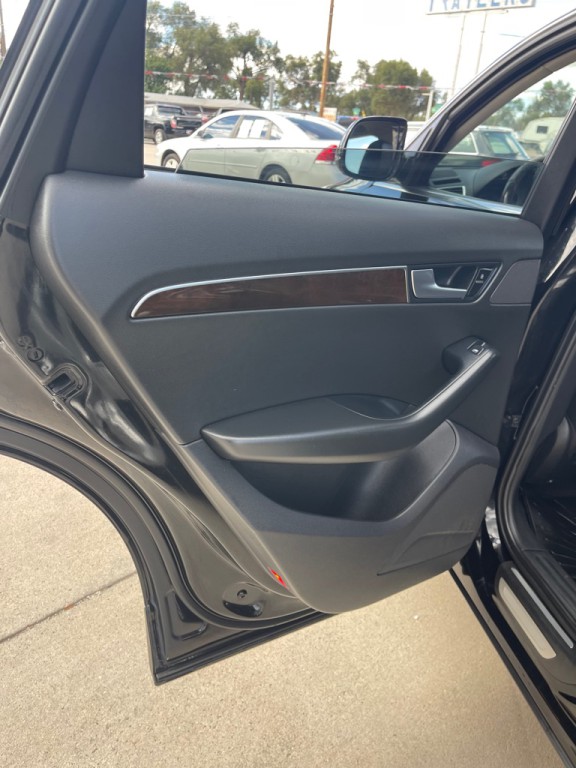 2012 Audi Q5 Image 12