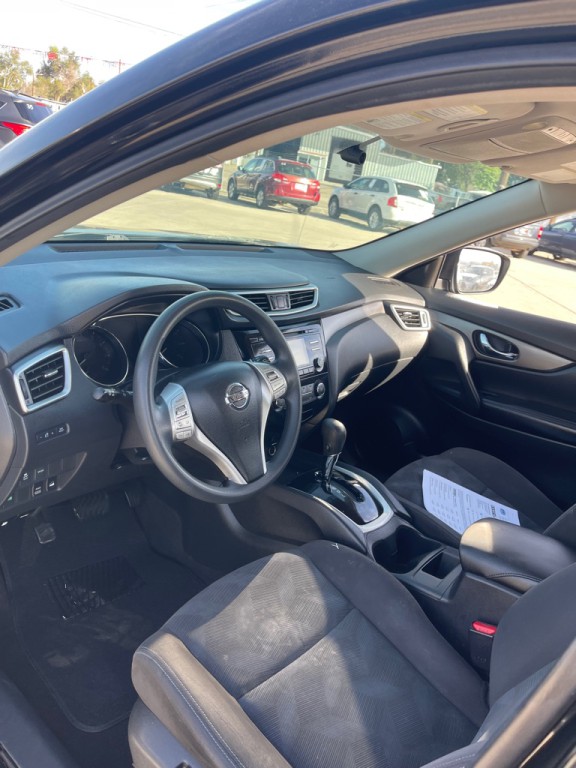 2015 Nissan Rogue Image 9