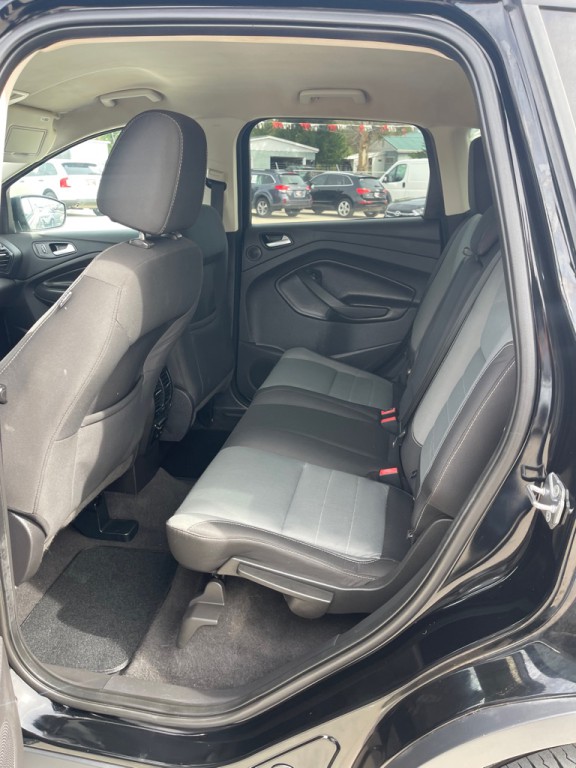 2016 Ford Escape Image 11