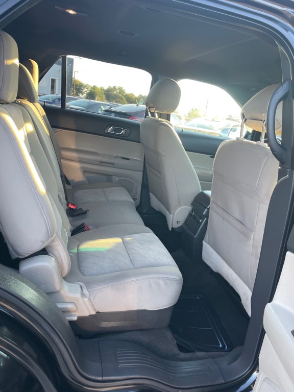 2013 Ford Explorer Image 15