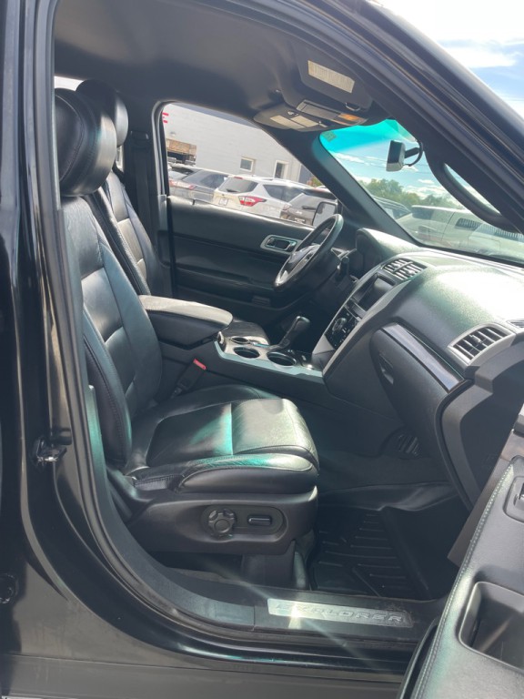 2014 Ford Explorer Image 17
