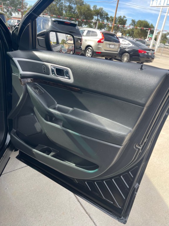 2014 Ford Explorer Image 18