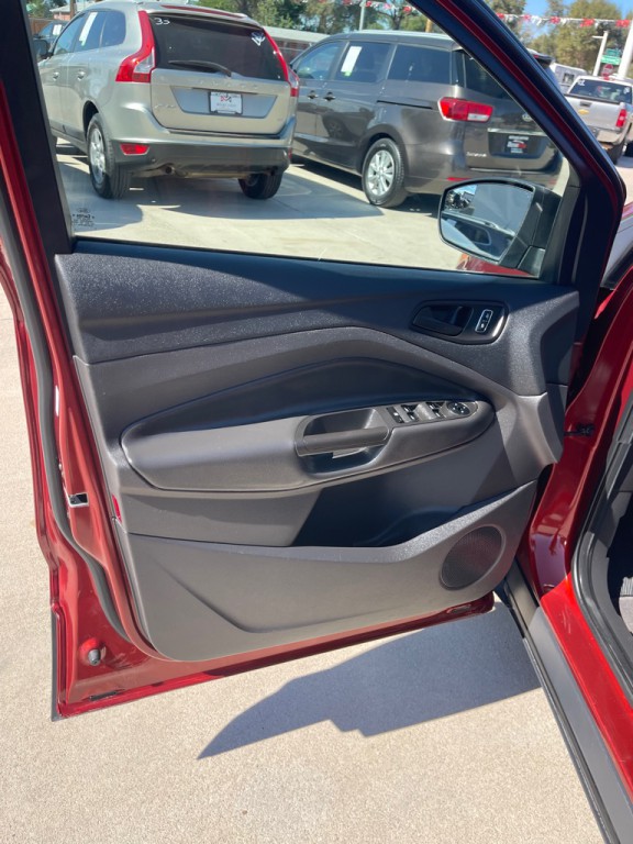 2016 Ford Escape Image 10