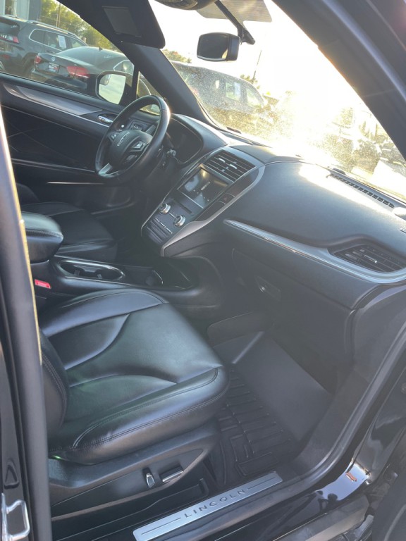 2016 Lincoln MKC Image 16