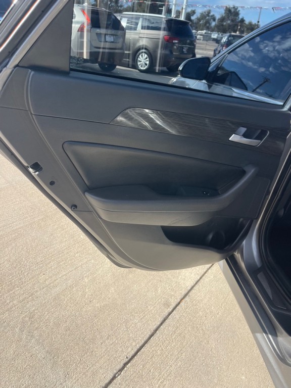 2018 Hyundai Sonata Image 12