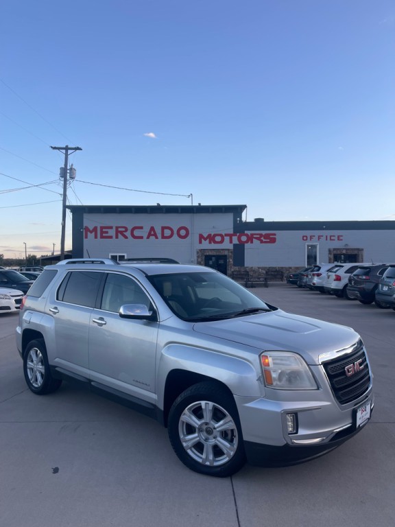 2017 GMC Terrain Image 1