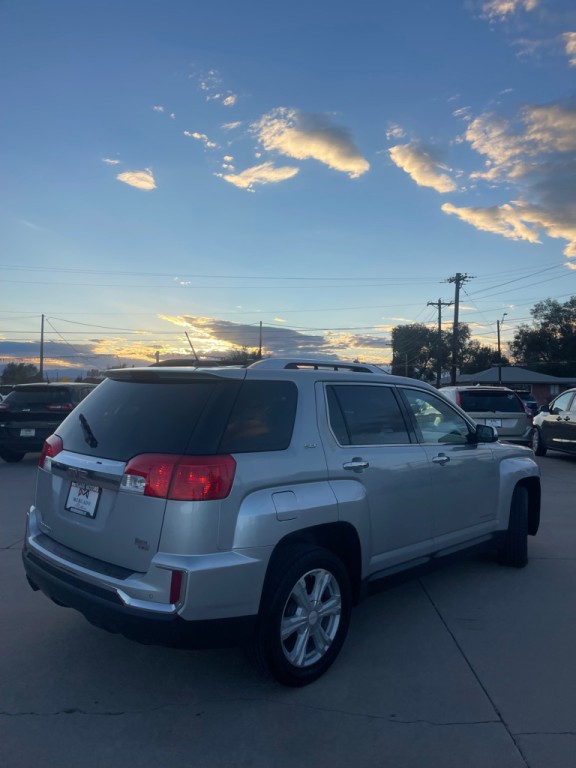 2017 GMC Terrain Image 3