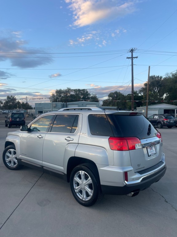 2017 GMC Terrain Image 5