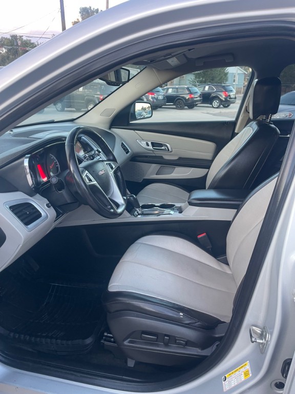 2017 GMC Terrain Image 8