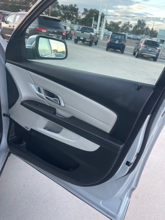 2017 GMC Terrain Image 16