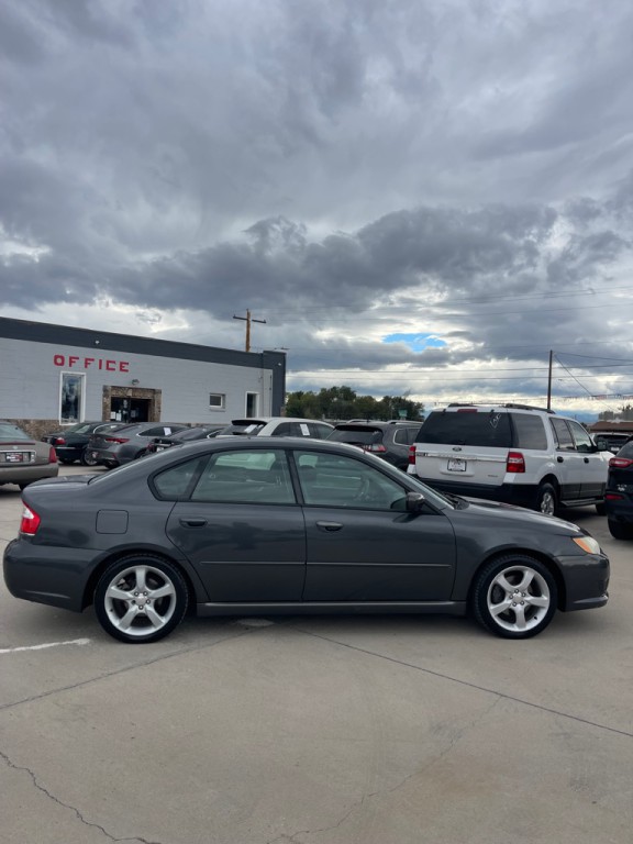 2009 Subaru Legacy Image 2