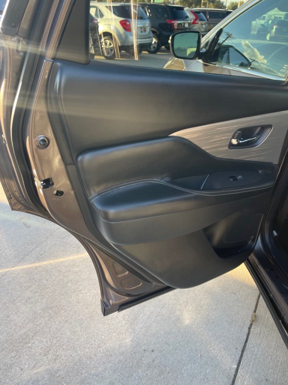 2017 Nissan Murano Image 12