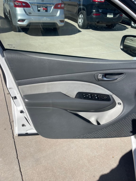 2013 Dodge Dart Image 10