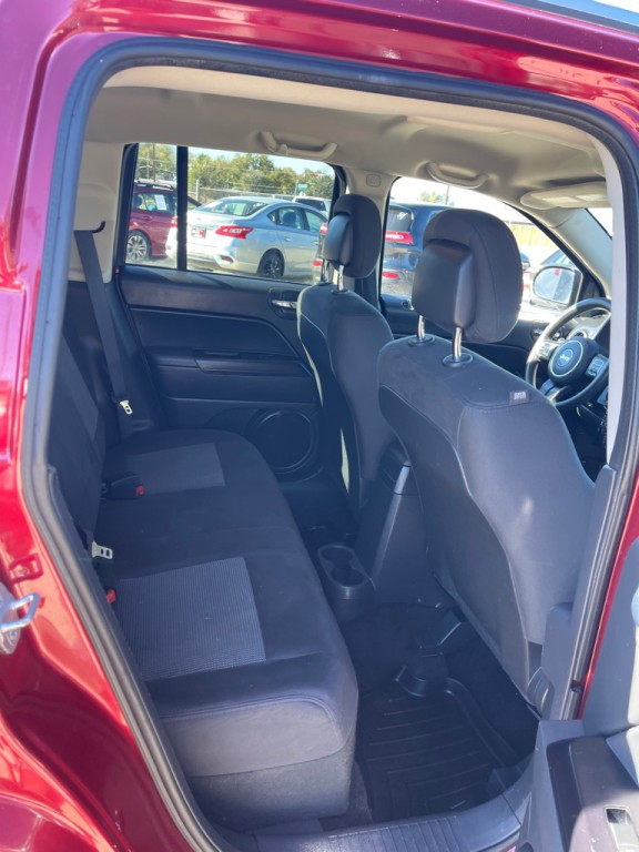 2014 Jeep Compass Image 14