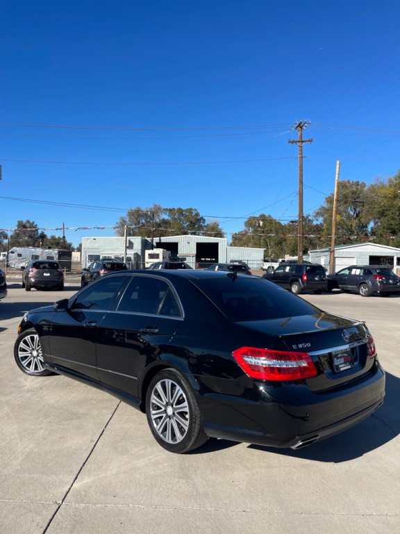 2011 Mercedes-Benz E-Class Image 5