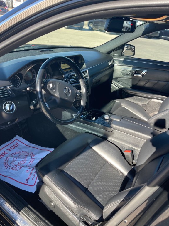 2011 Mercedes-Benz E-Class Image 9