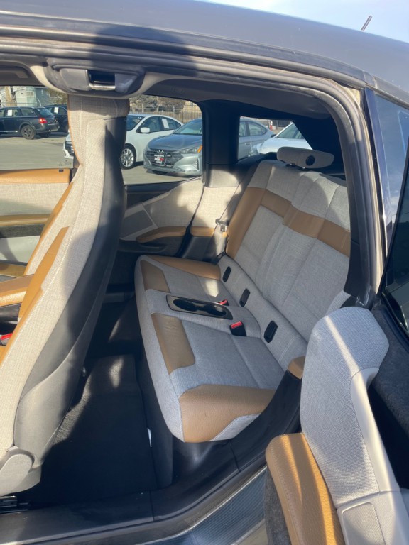 2015 BMW i3 Image 10