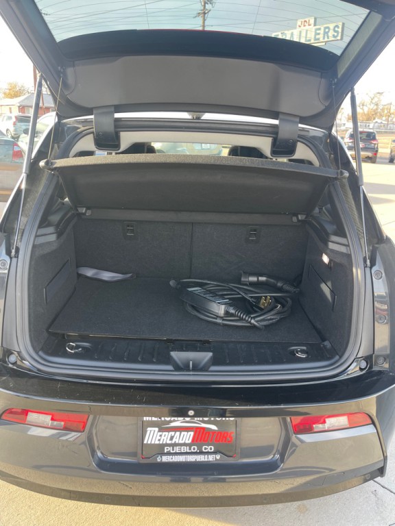 2015 BMW i3 Image 12