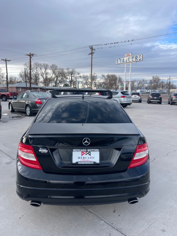 2009 Mercedes-Benz C-Class Image 4