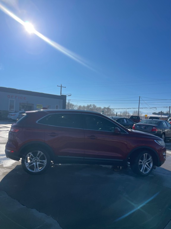 2015 Lincoln MKC Image 2