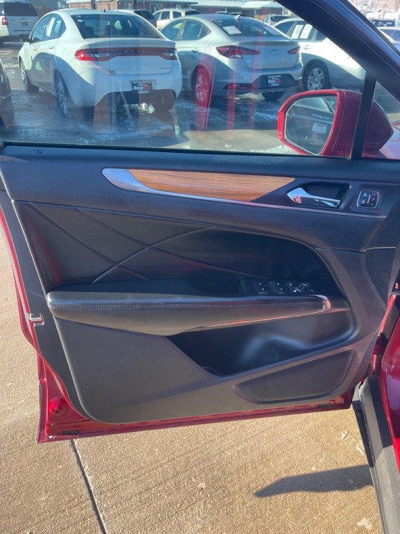 2015 Lincoln MKC Image 9