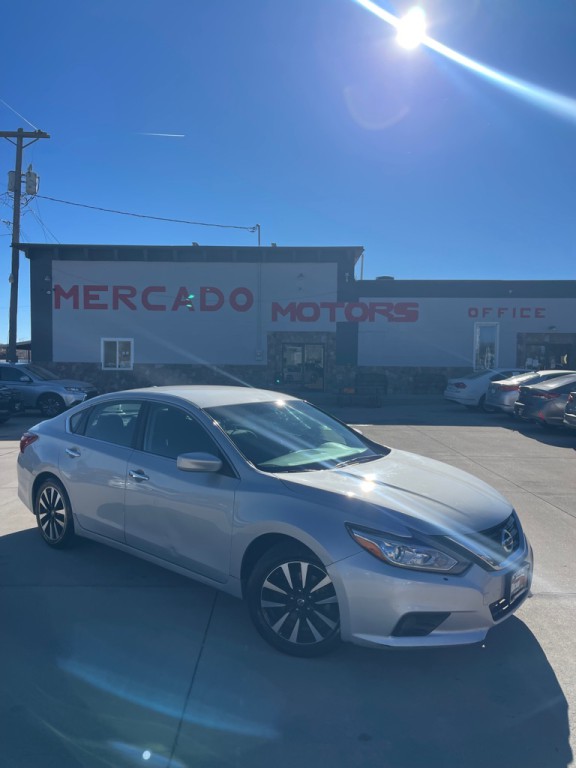 2018 Nissan Altima Image 1